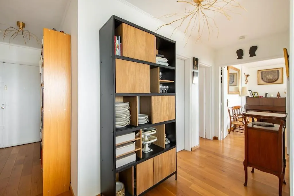 Diderot - Bel Appartement Avec Vue Panoramique Sur Paris Lägenhet