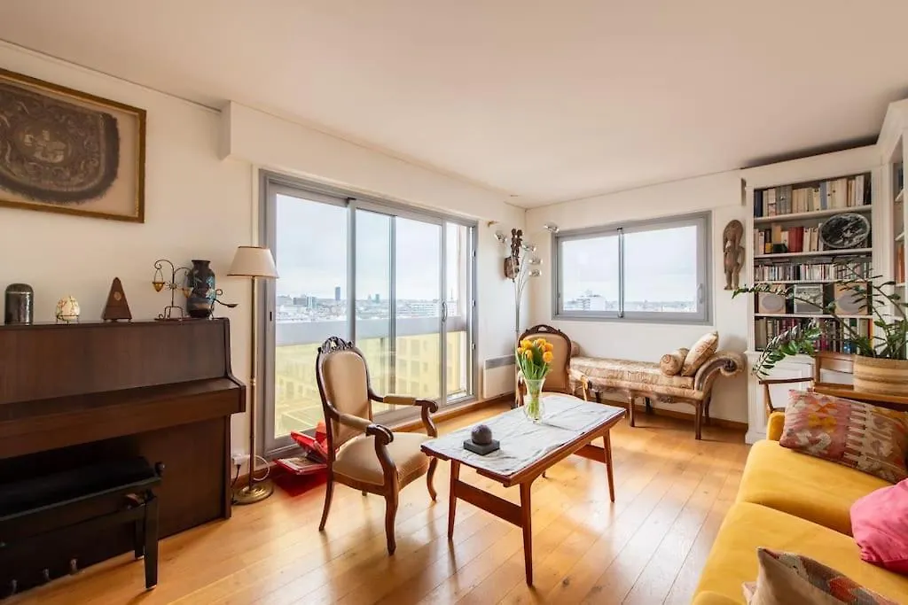 Diderot - Bel Appartement Avec Vue Panoramique Sur باريس
