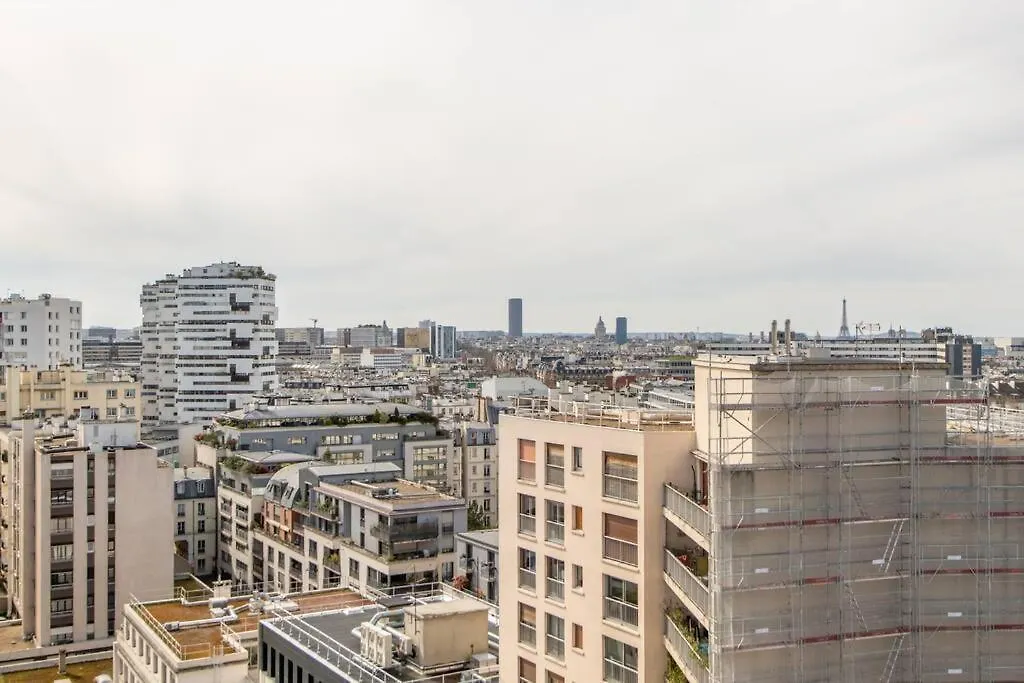 Diderot - Bel Appartement Avec Vue Panoramique Sur Párizs Apartman